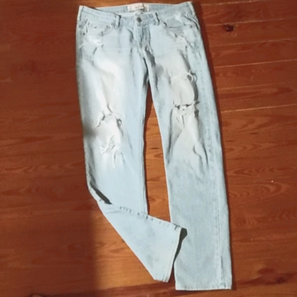 Hollister jeans
